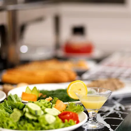 Bulton Airport Hotel