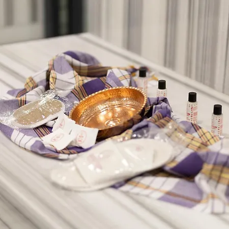 Bulton Airport & Wellness فندق 4*