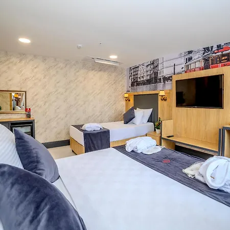 Hotel Bulton Airport &