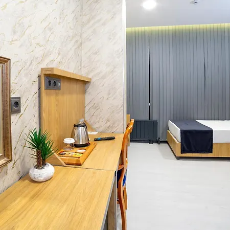 Bulton Airport & 4* Arnavutkoy