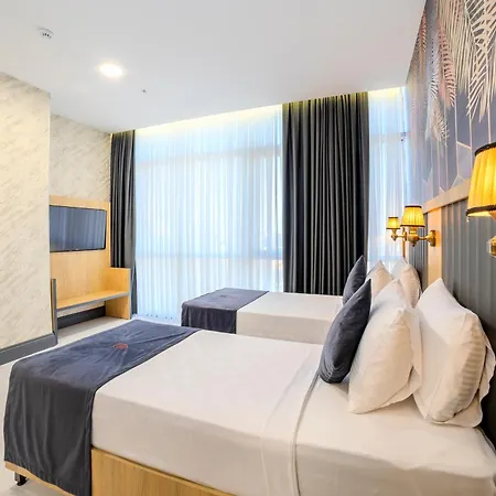 Bulton Airport & Wellness 4*