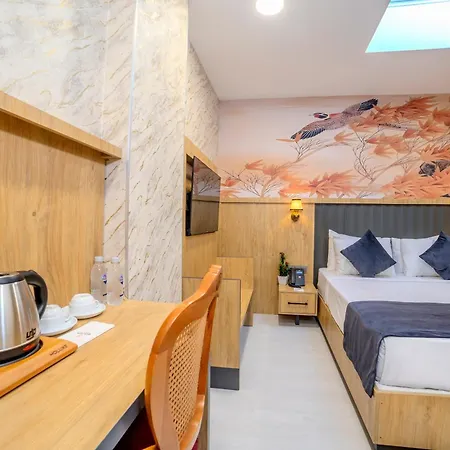 Bulton Airport & Hotel